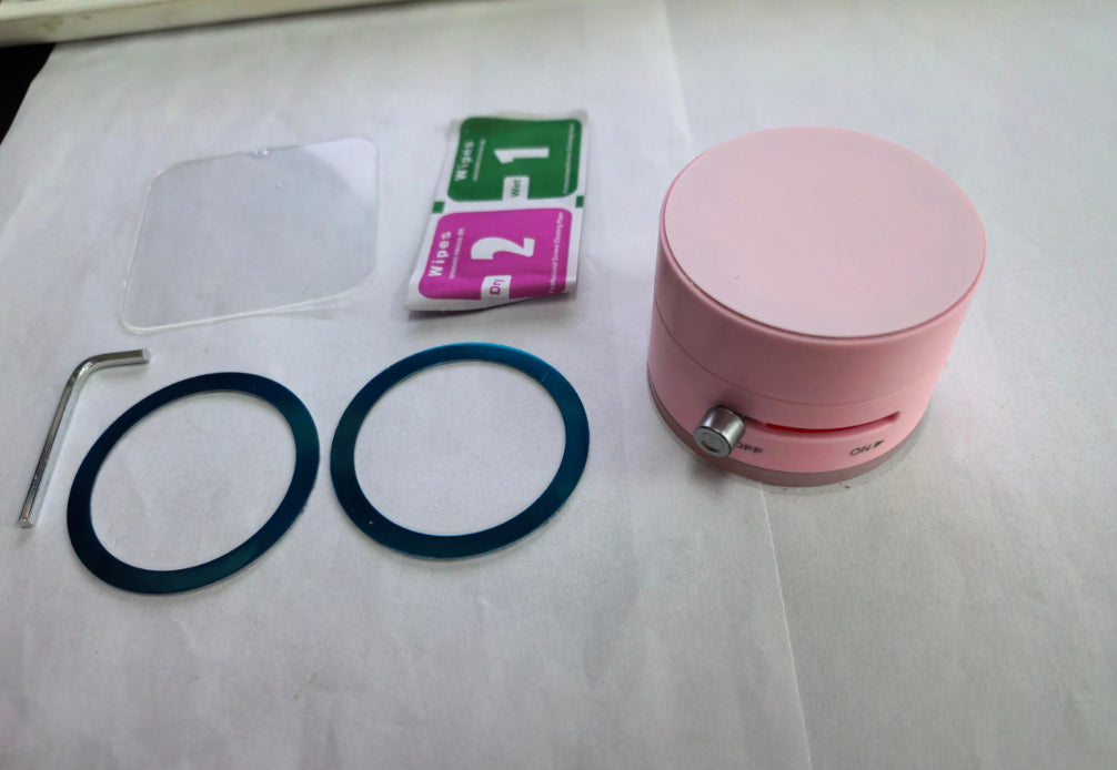 Foldable Magnetic Car Phone Holder – Suction Cup Mount